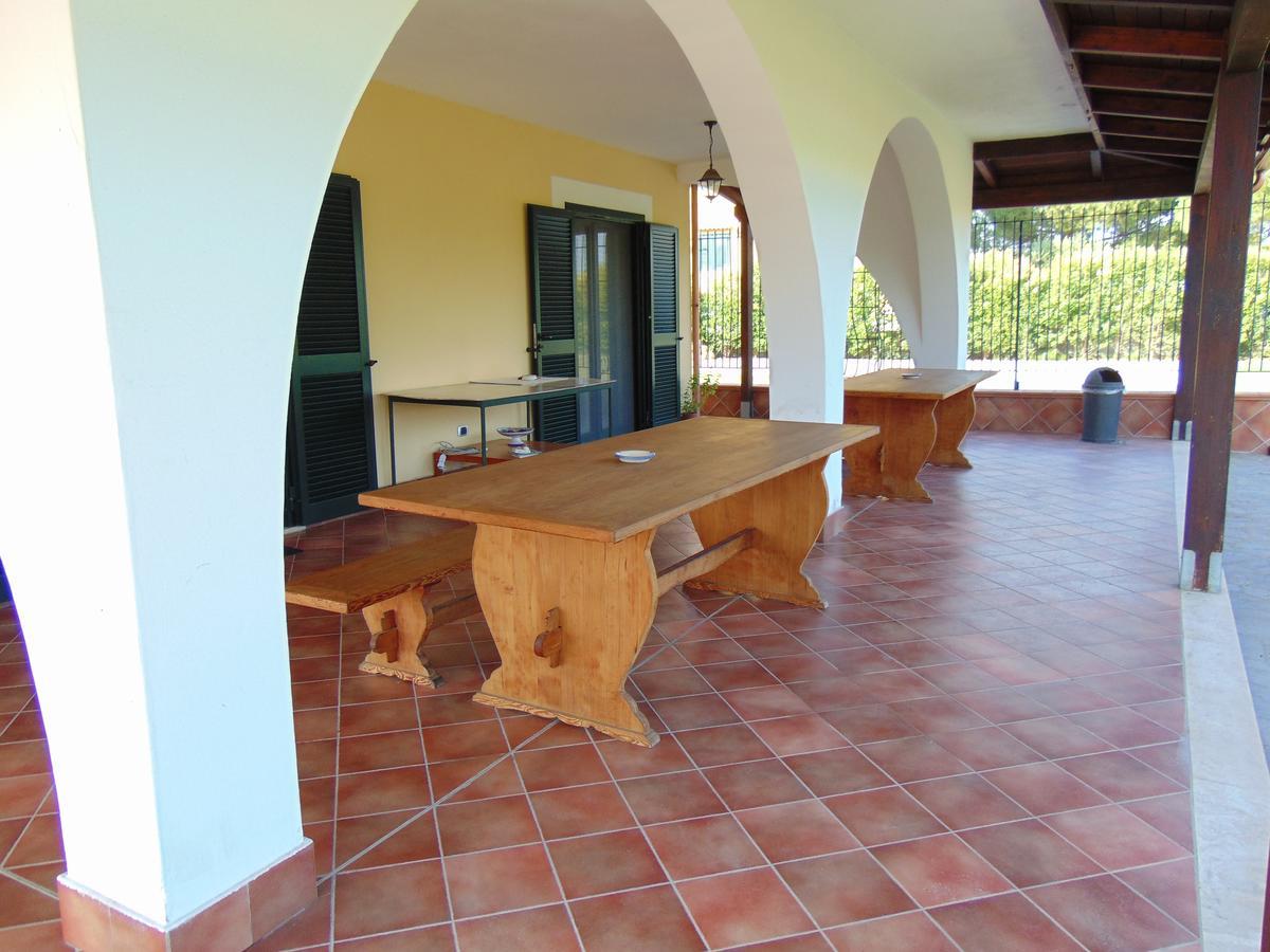 بونتيكانيانو Villa Celeste B&B المظهر الخارجي الصورة
