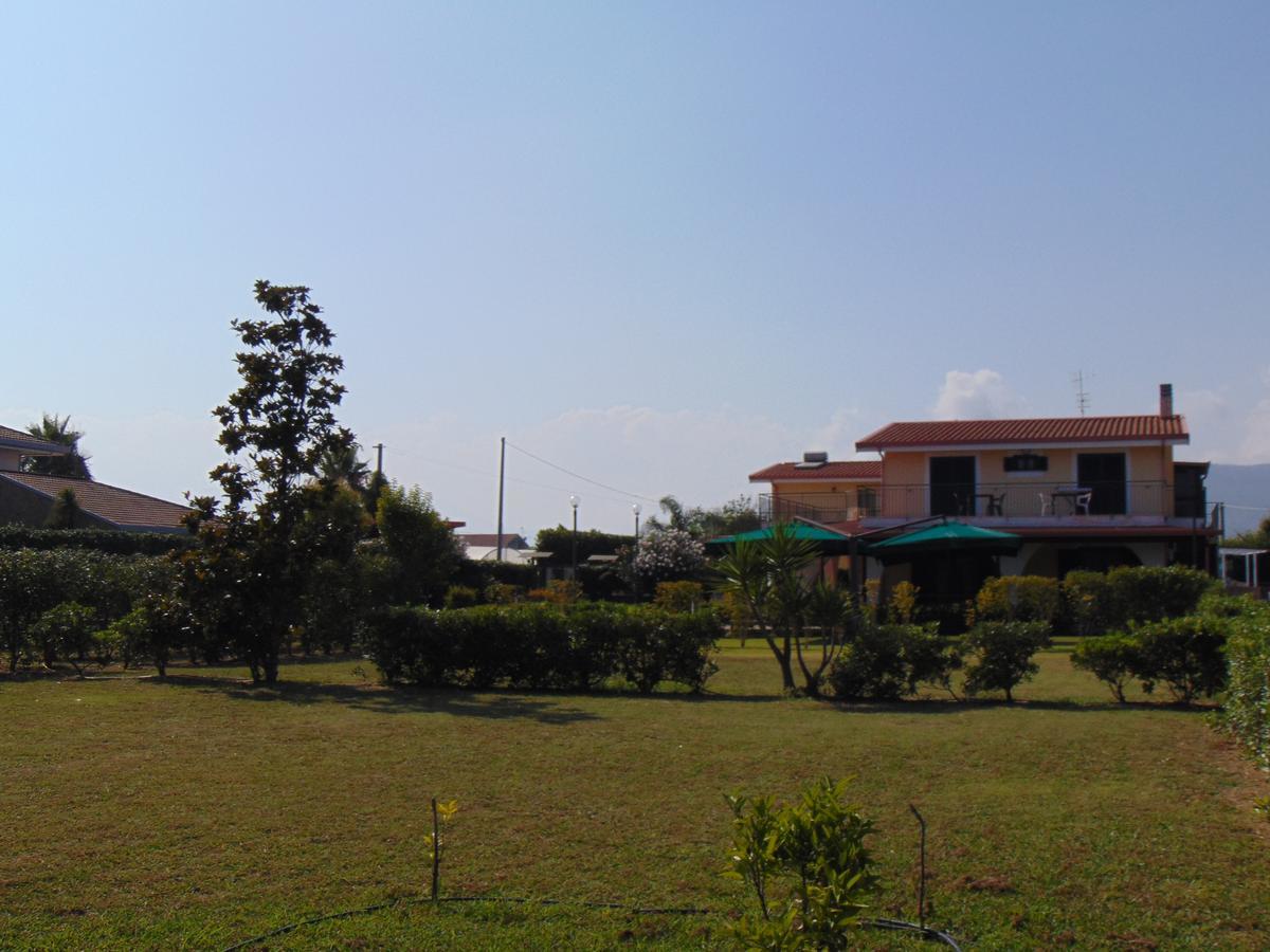بونتيكانيانو Villa Celeste B&B المظهر الخارجي الصورة